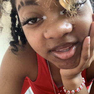 Meet your Posher, Ya'ne